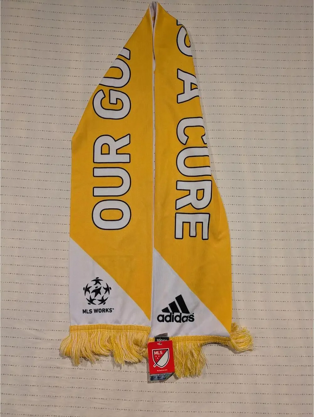 Adidas MLS Scarf - Kicks Against Cancer - Yellow & White